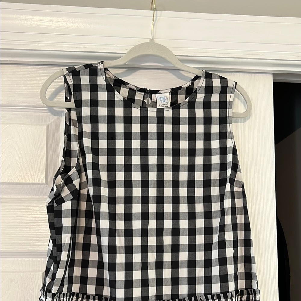 Black and White Checkered Sleeveless Top